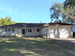6414 E Magill St, Wichita, KS 67206