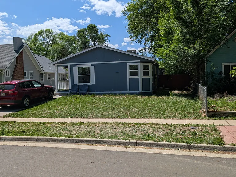 514 Holbrook St — Photo 1