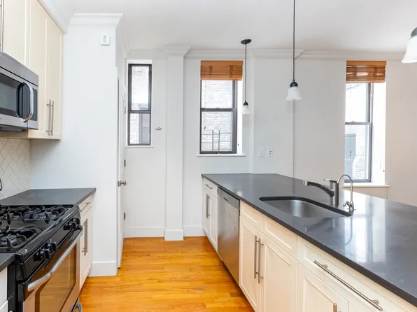 42 West 120th Street image 4 of 10