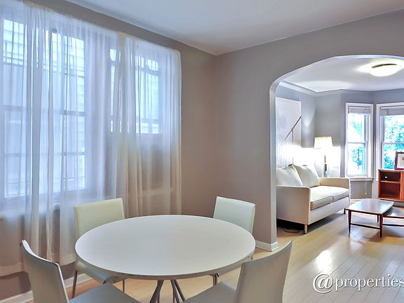 Living Room / Dining Room