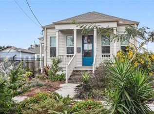 5520 Wickfield Dr, New Orleans, LA 70122