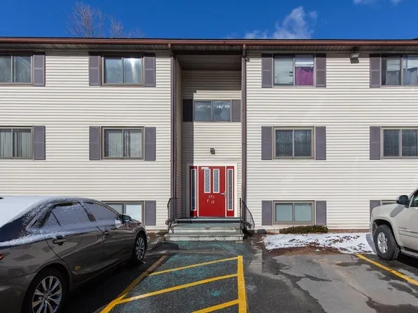 175 Willard St APT 10, Lowell, MA 01850