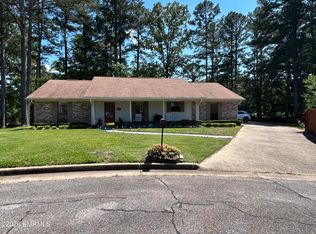 1215 64th Ct, Meridian, MS 39305
