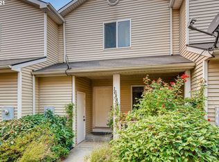 16884 SE Stark St, Portland, OR 97233