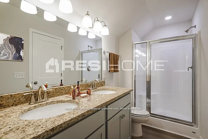 839 Keats Way — Photo 15