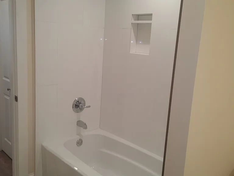 9540-42 Stroelitz — Photo 15