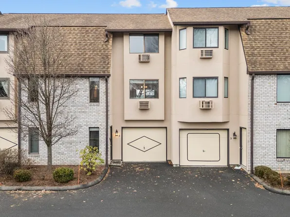 5 Radio Place #5, Stamford, CT 06906