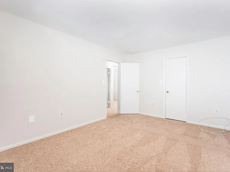 874 College Pkwy #202 — Photo 20