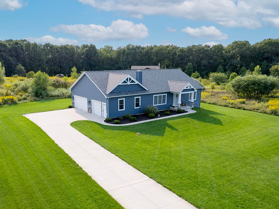 30273 Lloyd Ln, Niles, MI 49120 Zillow