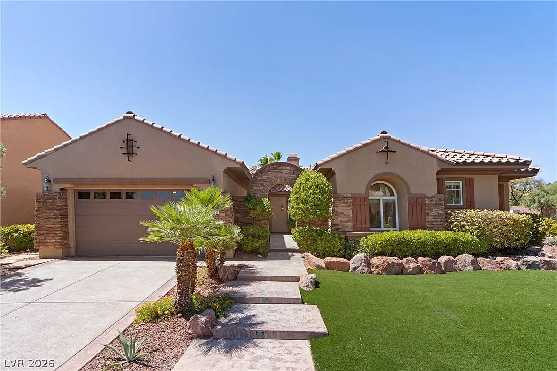 4 bed, 3.5 bath, 3063 sqft, $4,900 — Photo 2