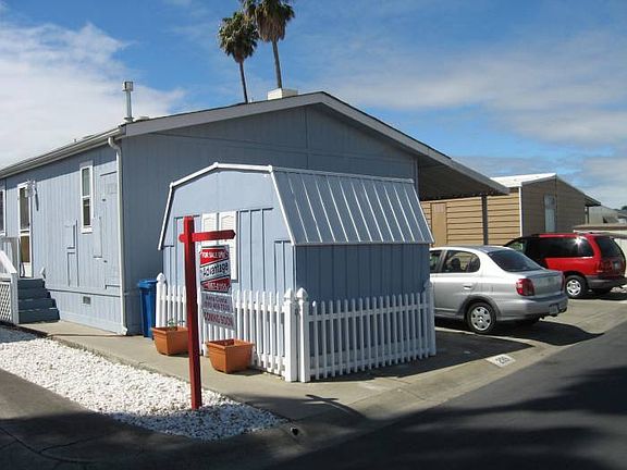 2nd image of 299 Maui Cir