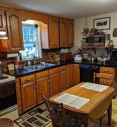 5th image of 8645 Sunset Dr