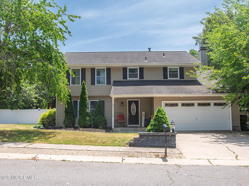 1st image of 3 Laureldale Court