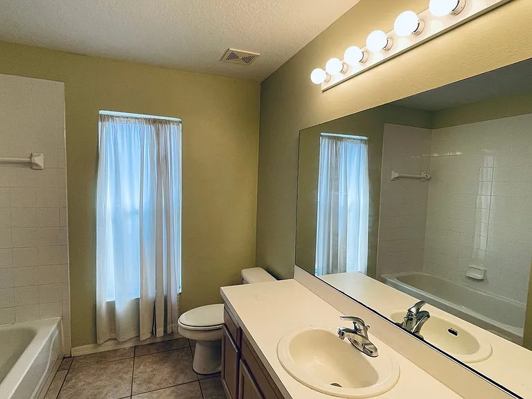3404 Kayla Cir — Photo 16