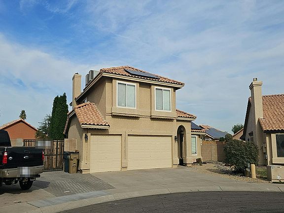 3rd image of 2579 S 158th Ct