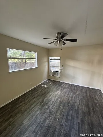 3614 Neer Ave — Photo 2