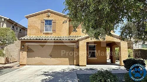 2142 E Campo Bello Dr Photo 1