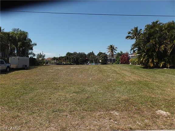 2nd image of 4614 SW 12th Pl