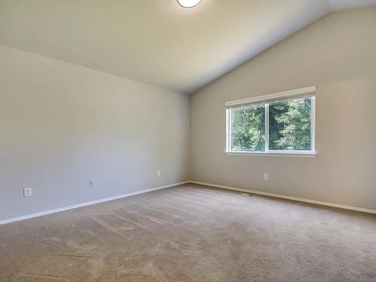 8409 136th Street Ct E — Photo 17