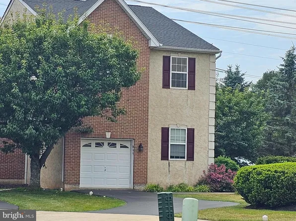933 Schwendt Ln, Collegeville, PA 19426