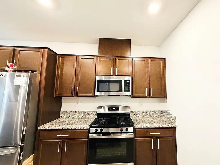3346 Jackrabbit Ct — Photo 10