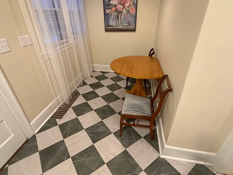 2508 33rd Ave S #2 — Photo 8