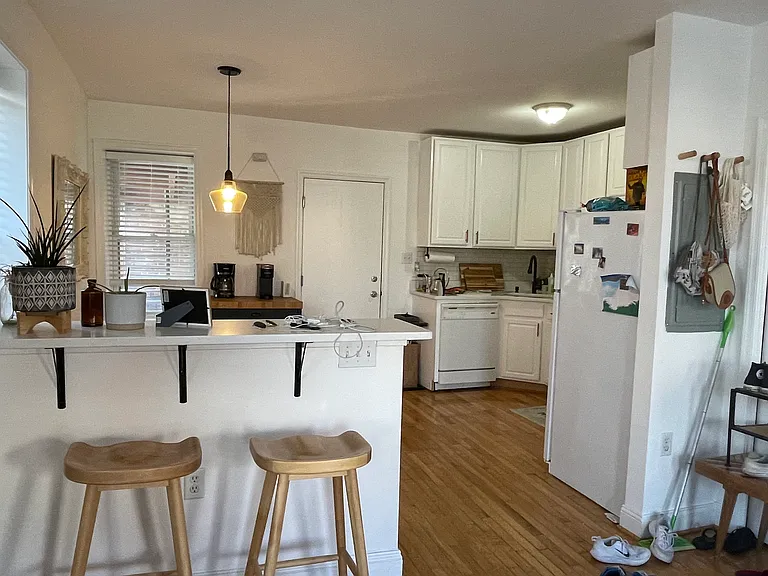 1044 S Charles St #2 — Photo 2