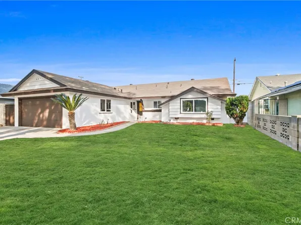 2913 W Raymar St, Santa Ana, CA 92704