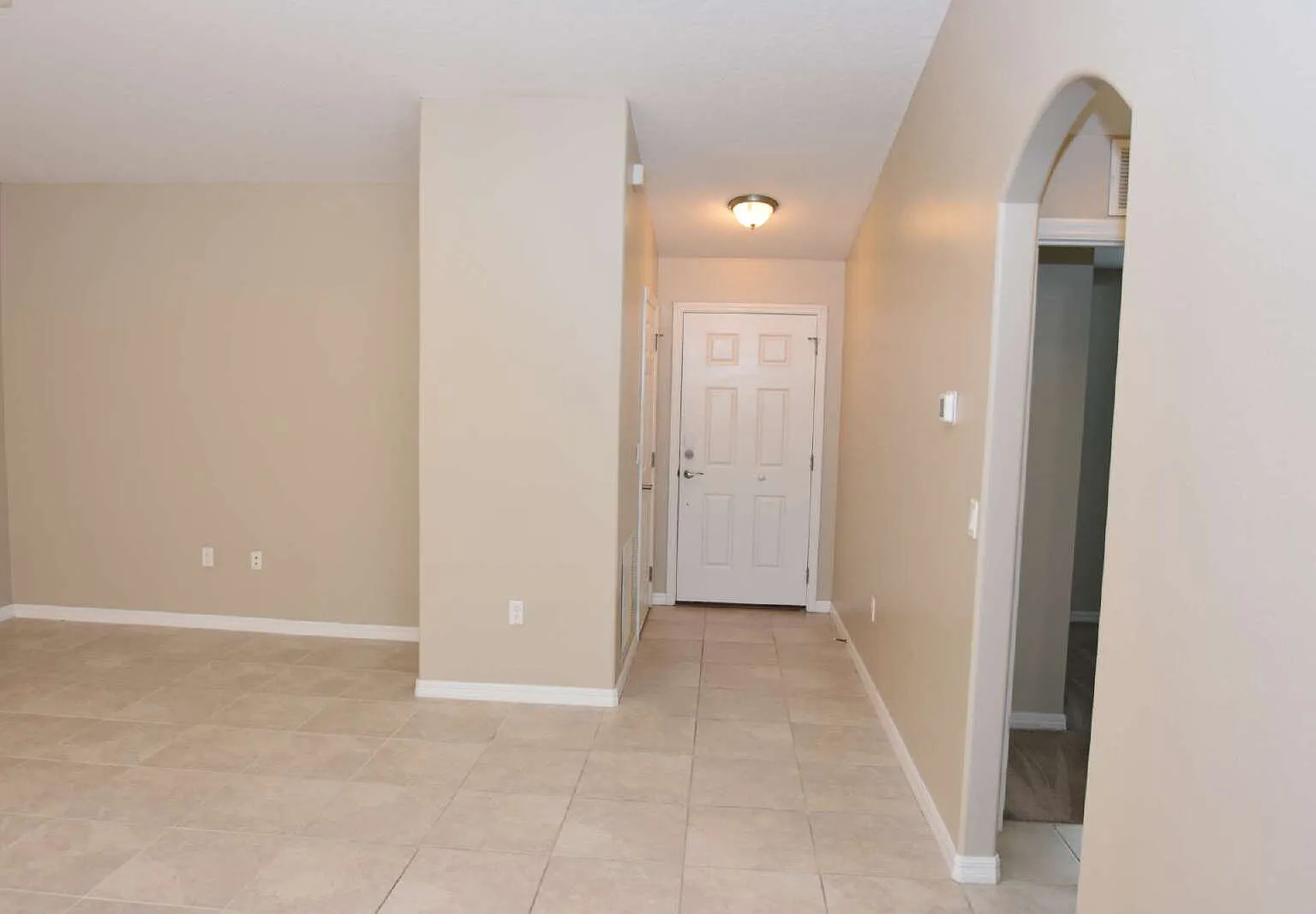 3 bed, 2.0 bath, 1211 sqft, $1,750 — Photo 4