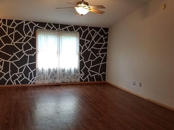 2nd image of 2341 NW 41st St