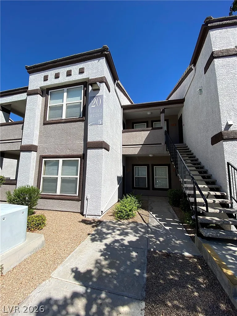 2 bed, 2.0 bath, 937 sqft, $1,500 — Photo 1