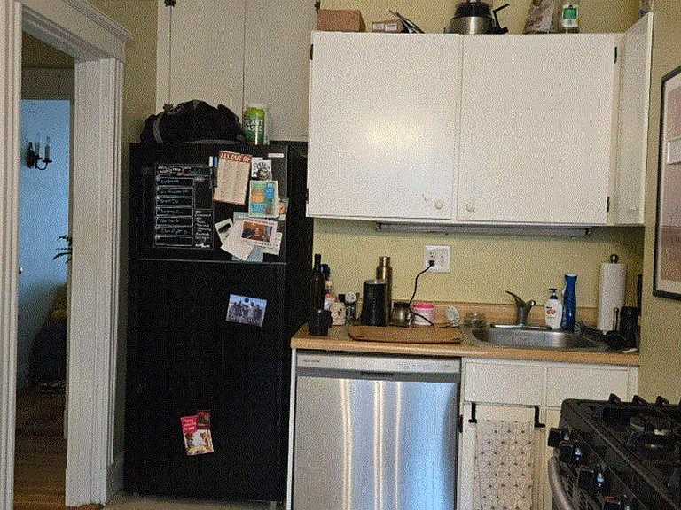 1990 Commonwealth Ave #4 — Photo 2