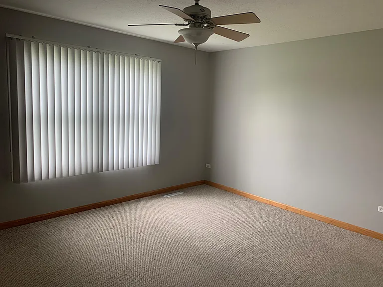 1645 Mid Court Dr — Photo 10