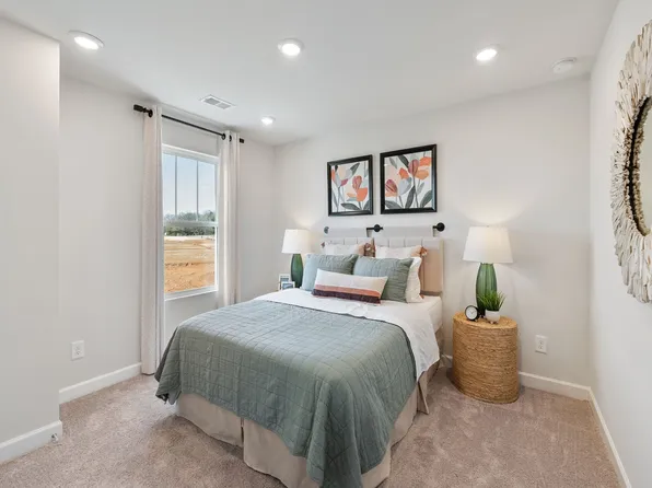 Lennon Plan, Avalon - Reserve Series