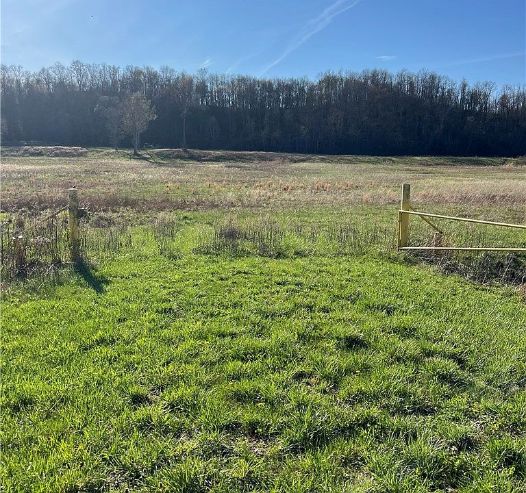 2nd image of 4768 Fette Rd SE