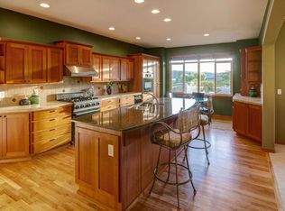 3206 Eagleridge Way, Bellingham, WA 98226