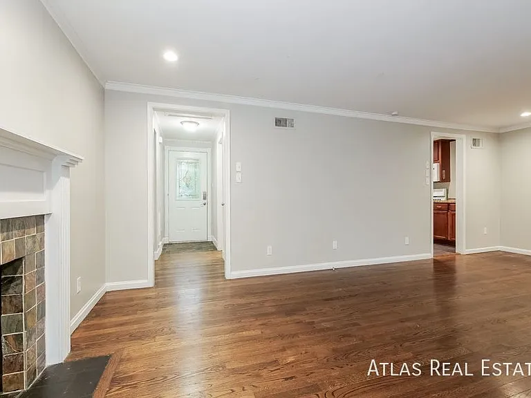 3902 W 72nd Ter — Photo 12