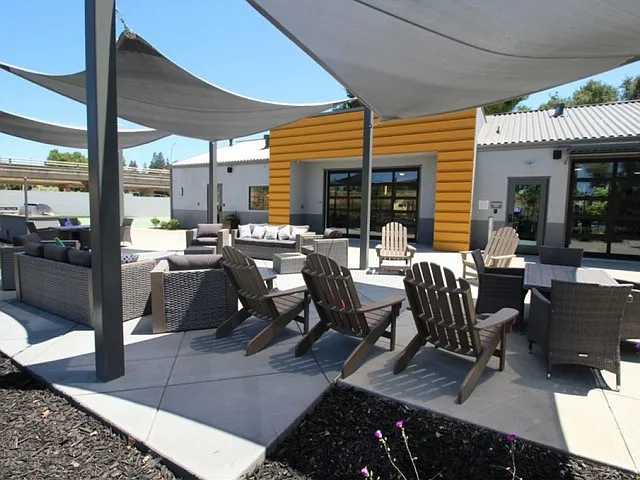 University River Village C — Photo 2