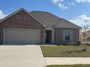 117 Pine Harvest Ln, Scott, LA 70583