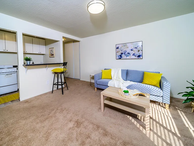 Jr. 1 Bedroom