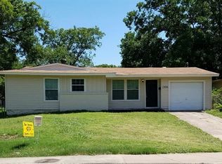 1306 E Park Row Dr, Arlington, TX 76010