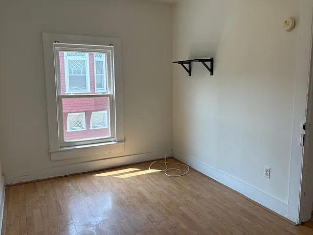 21 N Chestnut St #4 — Photo 4