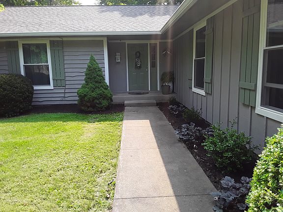 2nd image of 4535 N Wildwood Dr