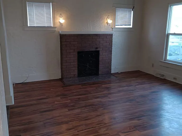 1437 N Water St — Photo 4