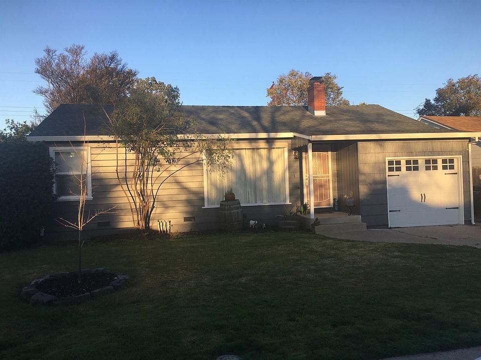 1st image of 4220 62nd St