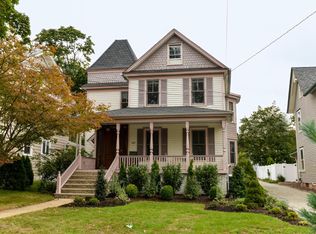 142 Branch Ave, Red Bank, NJ 07701