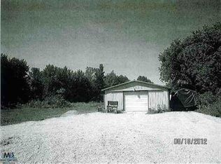 17575 28 Mile Rd, Ray, MI 48096