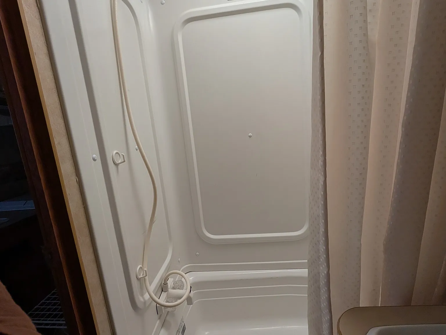 2 bed, 250 sqft, $565 — Photo 3