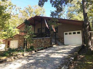 192 Lone Pine Rd N, Greers Ferry, AR 72067