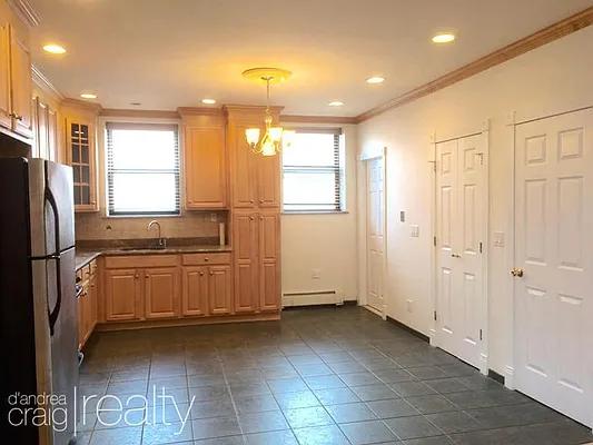Rented by D'Andrea Craig Realty | media 11